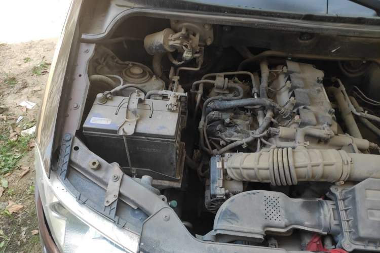 Used Wuling Hongguang 2018 1.5L Classic S Base Model Engine Bay Right