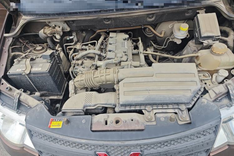 Used Wuling Hongguang 2018 1.5L Classic S Base Model Engine Bay