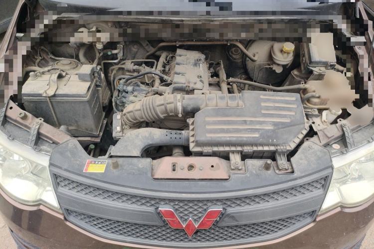 Used Wuling Hongguang 2018 1.5L Classic S Base Model Engine Bay