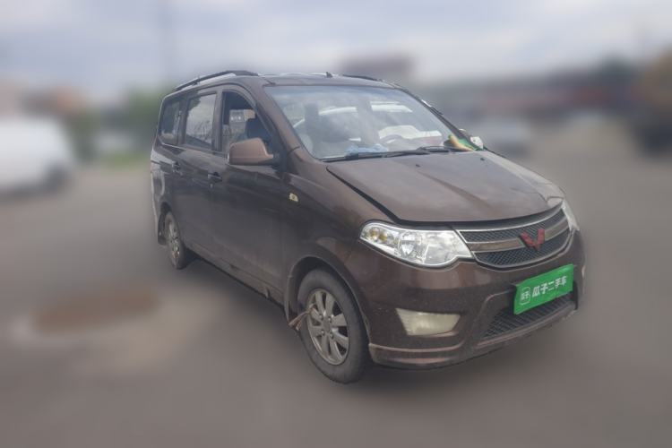 Used Wuling Hongguang 2018 1.2L Classic S Base Model Front Right 45 Deg