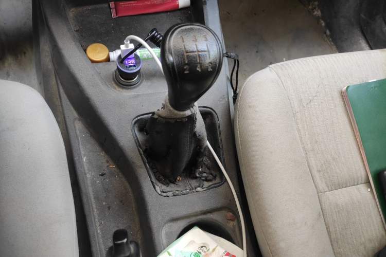 Used Wuling Hongguang 2018 1.5L Classic S Base Model Gear Lever