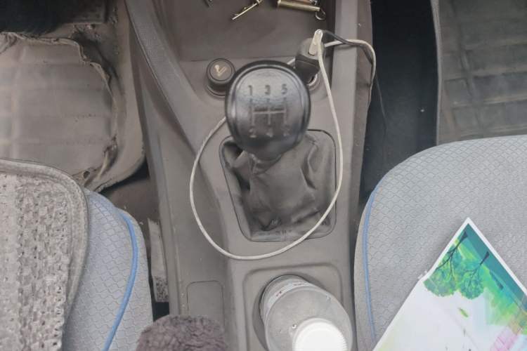 Used Wuling Hongguang 2018 1.2L Classic S Base Model Gear Lever