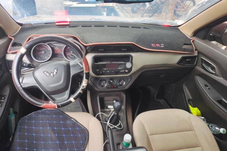 Used Wuling Hongguang 2018 1.5L S Comfort Model L2B Headliner