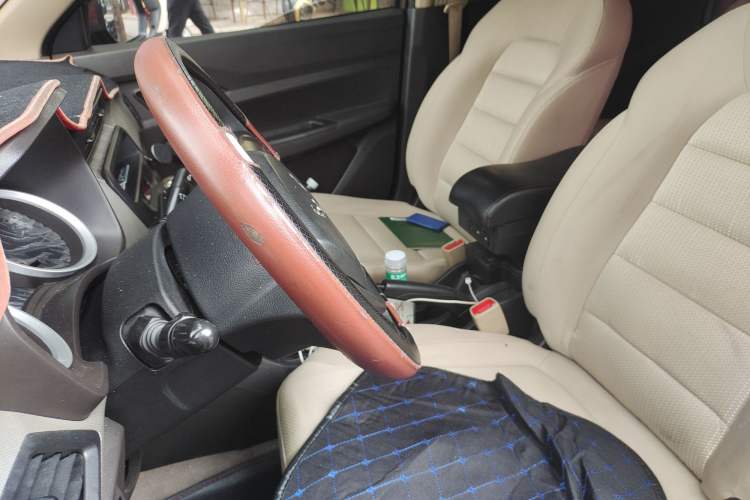 Used Wuling Hongguang 2018 1.5L S Comfort Model L2B Left Front Seat