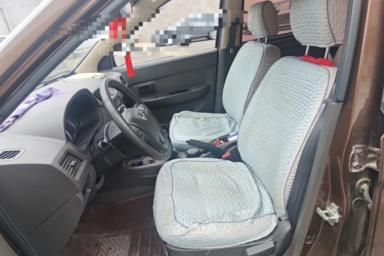 Used Wuling Hongguang 2018 1.5L Classic S Base Model Left Front Seat
