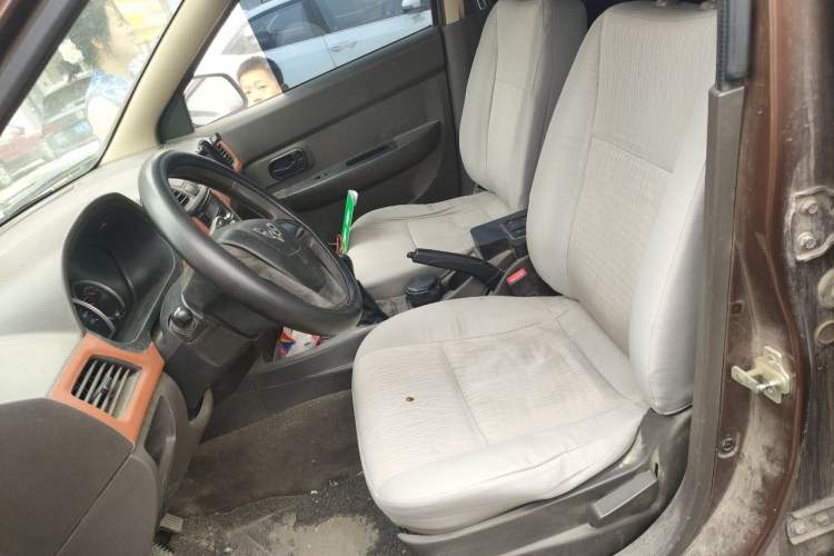 Used Wuling Hongguang 2018 1.5L Classic S Base Model Left Front Seat