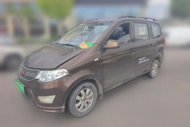Ojetý Wuling Hongguang 2018 1.2L Classic S Base Model