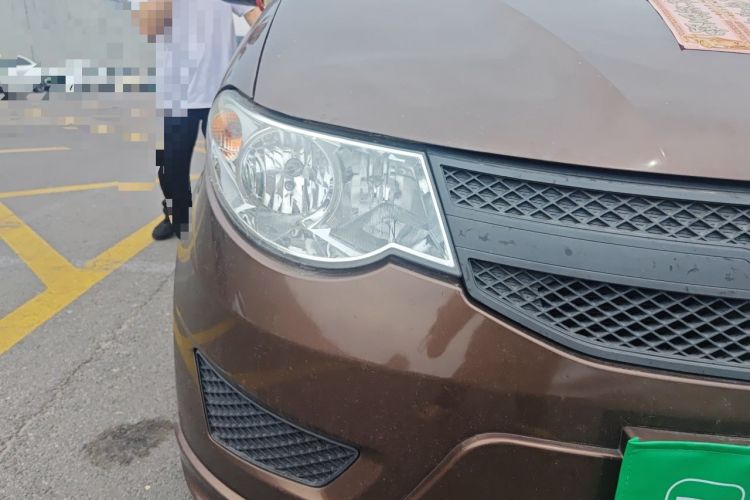 Used Wuling Hongguang 2018 1.5L Classic S Base Model Right Front Headlight