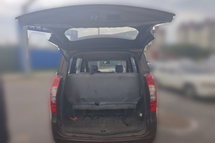 Used Wuling Hongguang 2018 1.2L Classic S Base Model Trunk