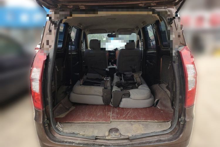 Used Wuling Hongguang 2018 1.5L Classic S Base Model Trunk