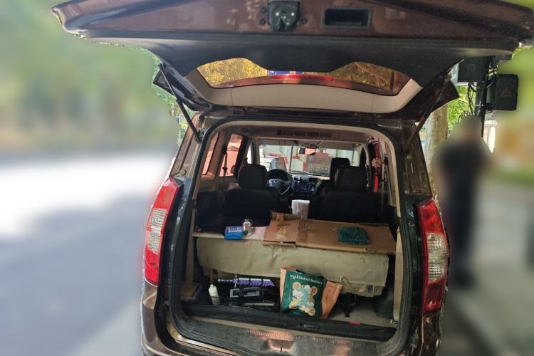 Used Wuling Hongguang 2018 1.5L Classic S Standard Model Trunk