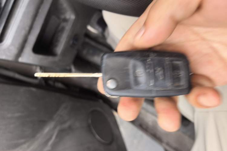 Used Wuling Hongguang 2018 1.5L Classic S Base Model Vehicle Key
