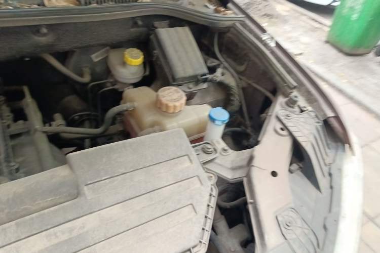 Used Wuling Hongguang 2018 1.5L Classic S Base Model Engine Bay Left