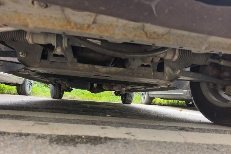 Used Wuling Hongguang 2018 1.5L S Comfort Model L2B Chassis Front
