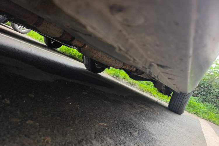 Used Wuling Hongguang 2018 1.5L S Comfort Model L2B Chassis Front Left