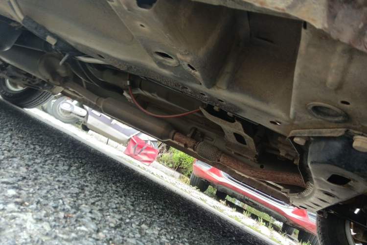 Used Wuling Hongguang 2018 1.5L S Comfort Model L2B Chassis Front Right