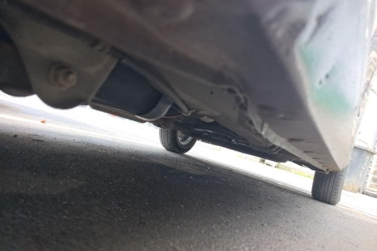 Used Wuling Hongguang 2018 1.5L S Comfort Model L2B Chassis Rear Right