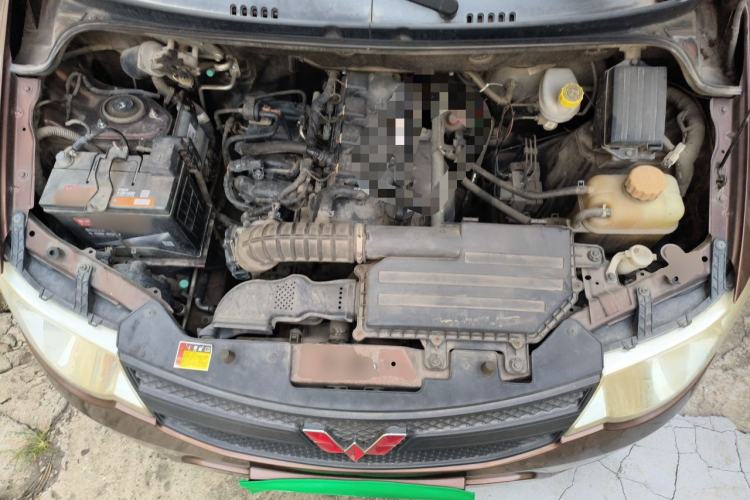 Used Wuling Hongguang 2018 1.5L Classic S Base Model Engine Bay