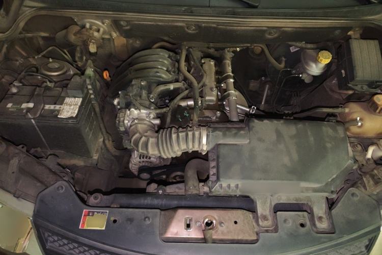 Used Wuling Hongguang 2018 1.2L Classic S Base Model Engine Bay