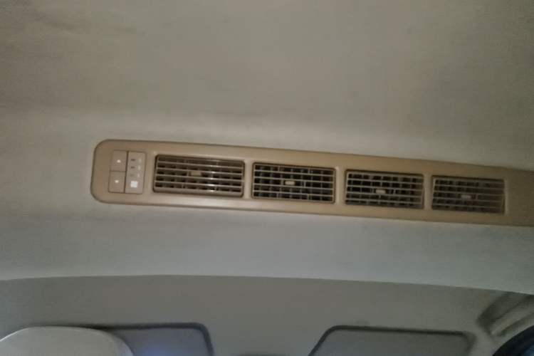Used Wuling Hongguang 2018 1.5L S Standard Version L2B Headliner