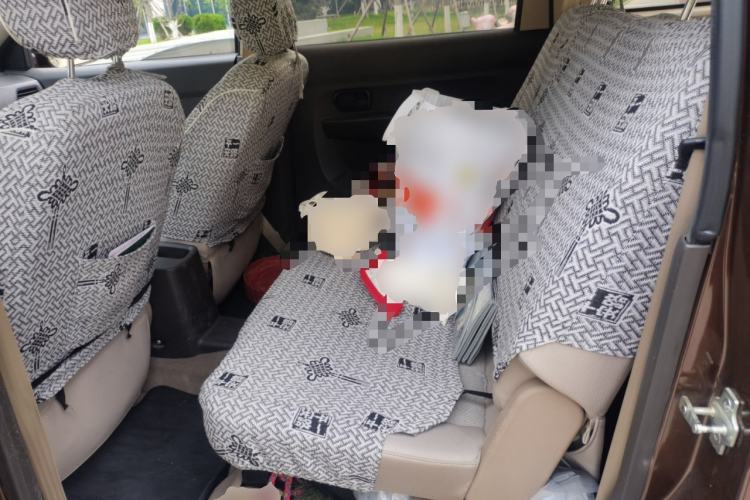 Used Wuling Hongguang 2018 1.5L Classic S Standard Model Left Rear Seat