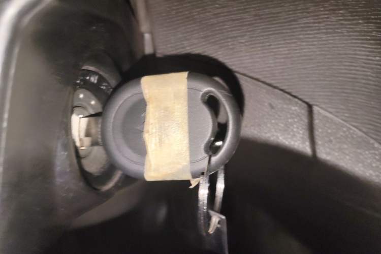 Used Wuling Hongguang 2018 1.5L Classic S Base Model Vehicle Key