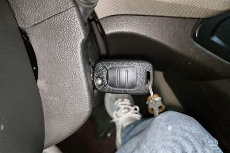 Used Wuling Hongguang 2018 1.5L S Standard Version L2B Vehicle Key