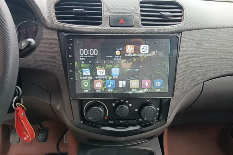 Used Wuling Hongguang 2018 1.2L Classic S Base Model Audio And AC Panel
