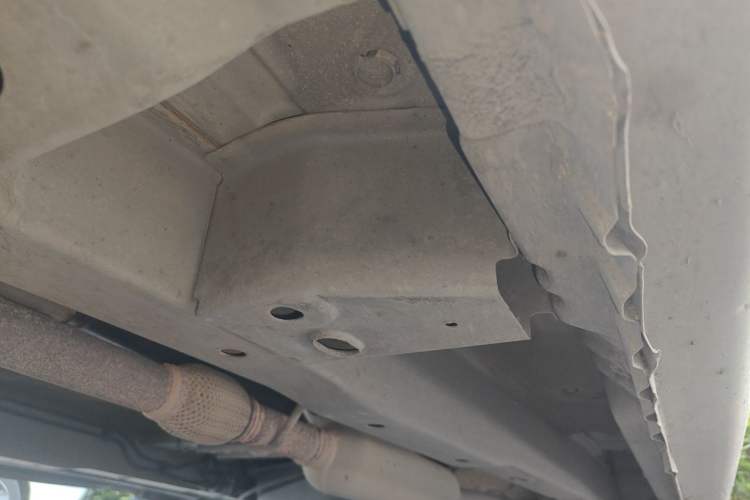 Used Wuling Hongguang 2018 1.5L Classic S Base Model Chassis Front Left