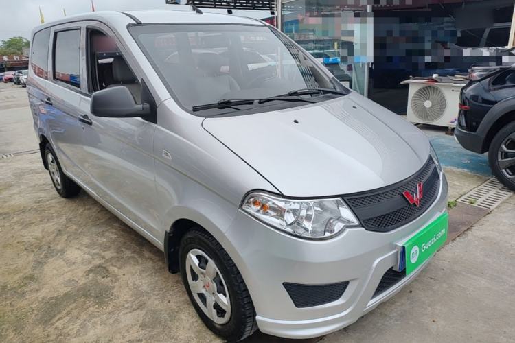 Used Wuling Hongguang 2018 1.2L Classic S Base Model Front Right 45 Deg