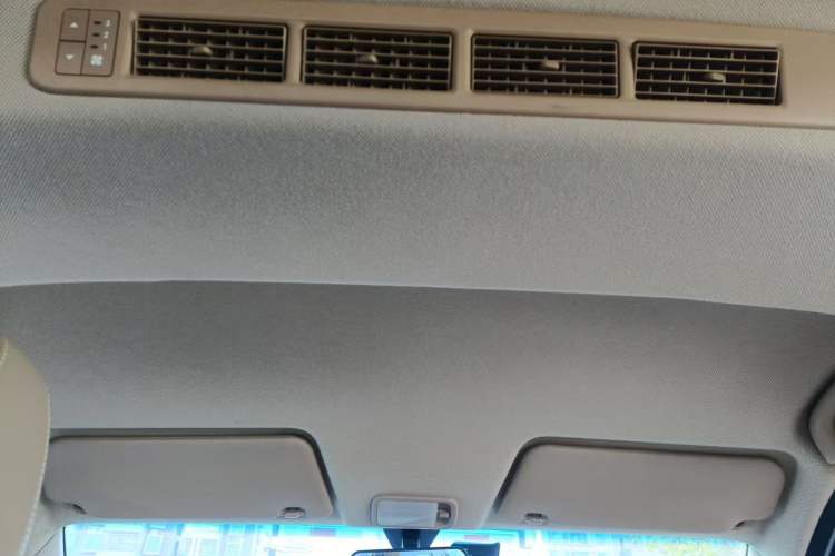 Used Wuling Hongguang 2018 1.5L S Comfort Model L2B Headliner