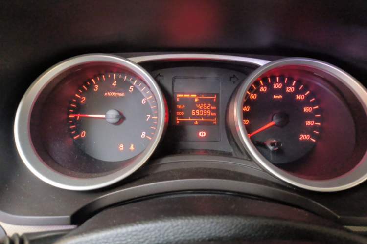 Used Wuling Hongguang 2018 1.5L S Standard Version L2B Instrument Cluster