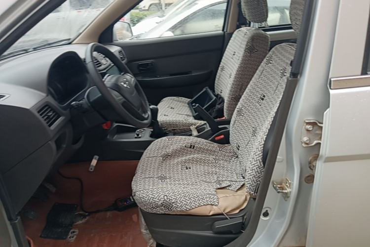 Used Wuling Hongguang 2018 1.2L Classic S Base Model Left Front Seat
