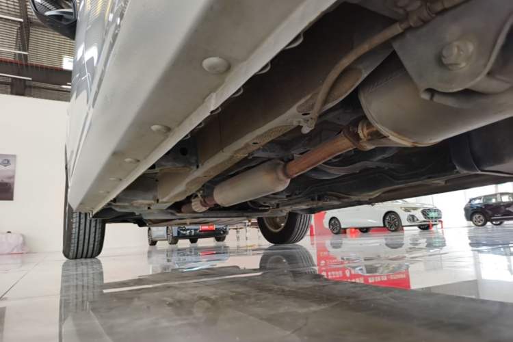 Used Wuling Hongguang 2018 1.5L S Comfort Model L2B Left Side Sill
