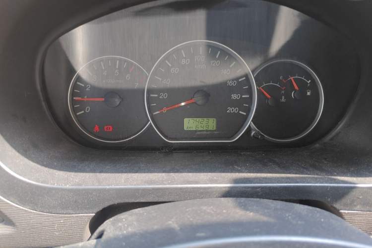 Used Wuling Hongguang 2018 1.5L Classic S Base Model Odometer Close Up