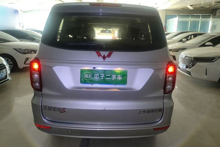 Used Wuling Hongguang 2018 1.5L S Comfort Model L2B Rear