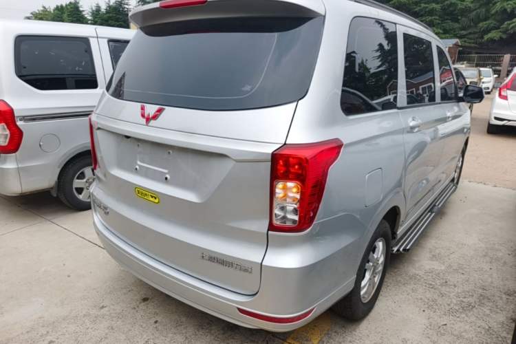 Used Wuling Hongguang 2018 1.5L S Standard Version L2B Rear Right 45 Deg