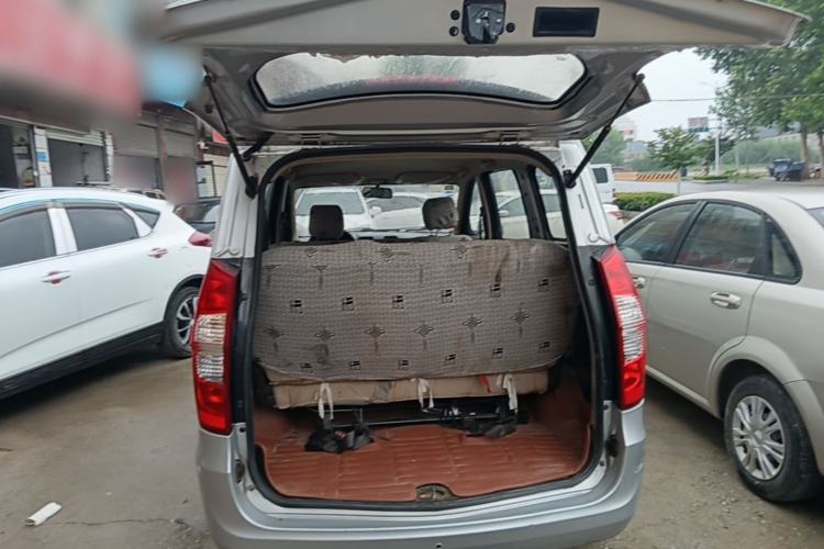 Used Wuling Hongguang 2018 1.2L Classic S Base Model Trunk