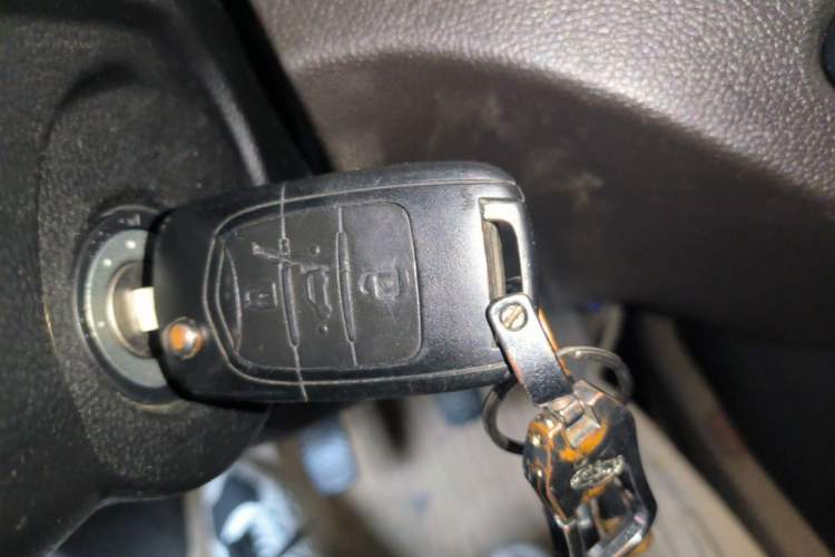 Used Wuling Hongguang 2018 1.5L S Standard Version L2B Vehicle Key