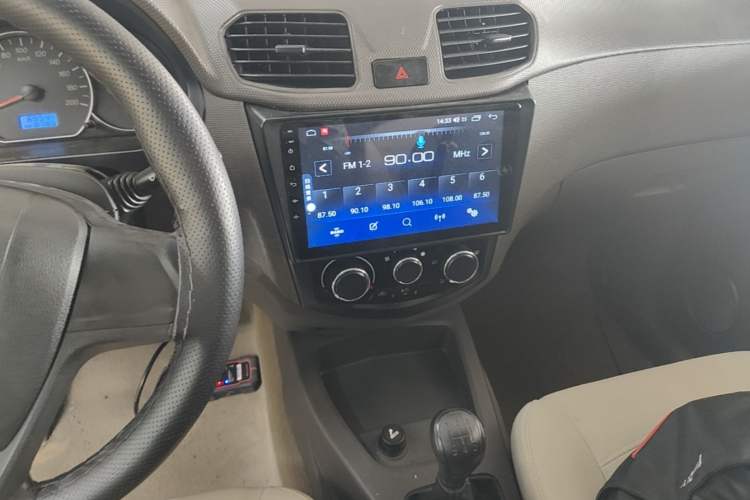 Used Wuling Hongguang 2018 1.5L Classic S Standard Model Audio And AC Panel