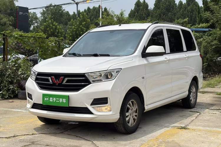 Used Wuling Hongguang 2018 1.5L S Standard Version L2B Guazi used car, China used car export, Used car for sale, Used Wuling cars, Cheapest cars for sale