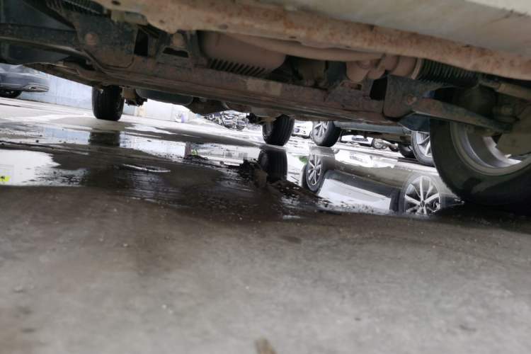 Used Wuling Hongguang 2018 1.5L S Standard Version L2B Chassis Front