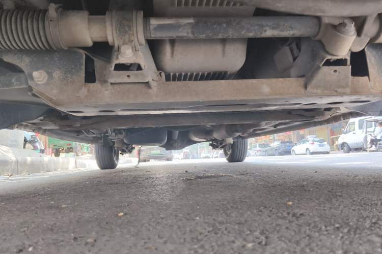 Used Wuling Hongguang 2018 1.5L S Comfort Model L2B Chassis Front