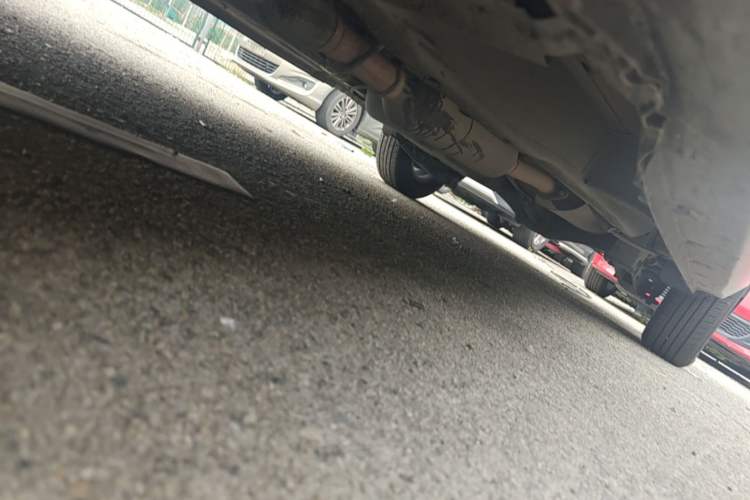Used Wuling Hongguang 2018 1.5L S Comfort Model L2B Chassis Front Left