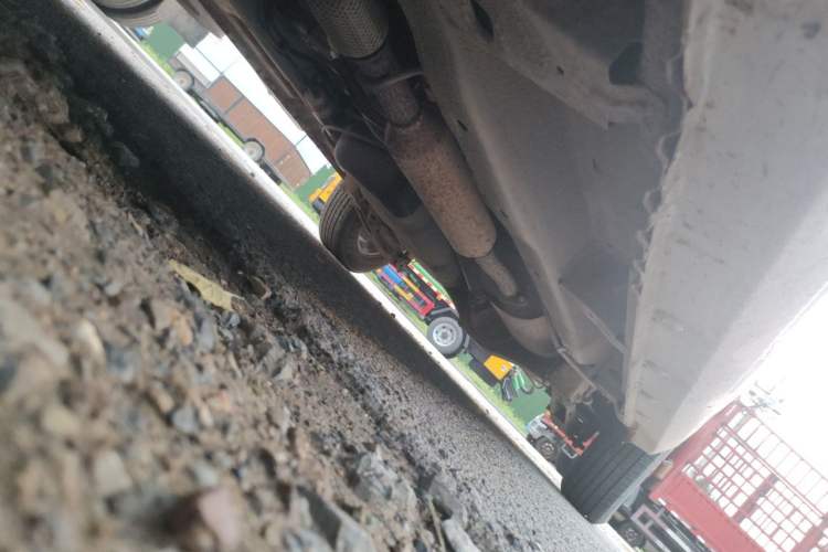 Used Wuling Hongguang 2018 1.5L S Standard Version L2B Chassis Front Left