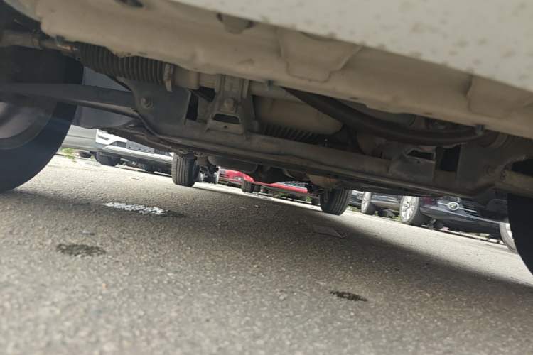 Used Wuling Hongguang 2018 1.5L S Comfort Model L2B Chassis Front