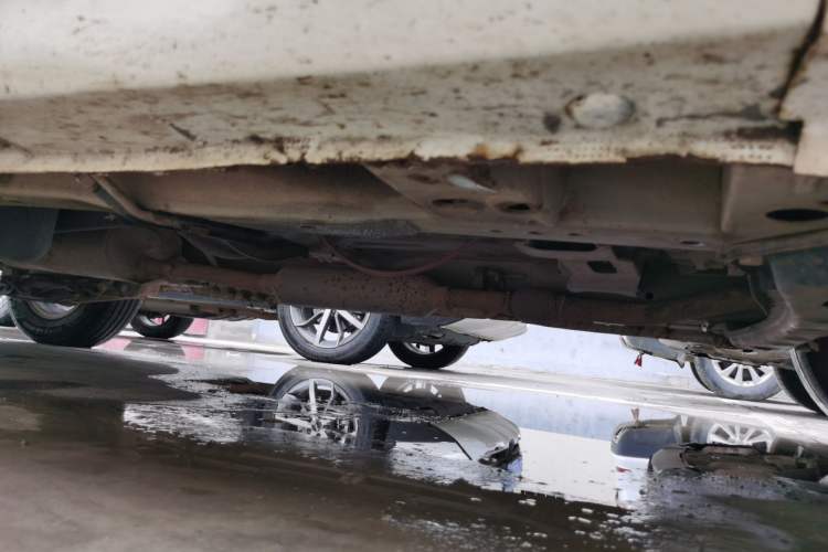 Used Wuling Hongguang 2018 1.5L S Standard Version L2B Chassis Front Right