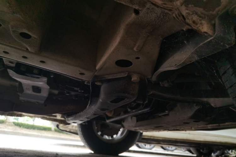 Used Wuling Hongguang 2018 1.5L S Standard Version L2B Chassis Front Right