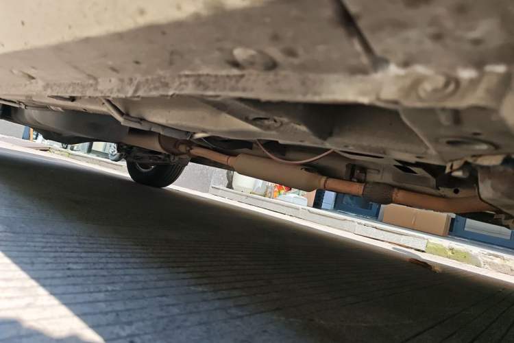 Used Wuling Hongguang 2018 1.5L S Comfort Model L2B Chassis Front Right