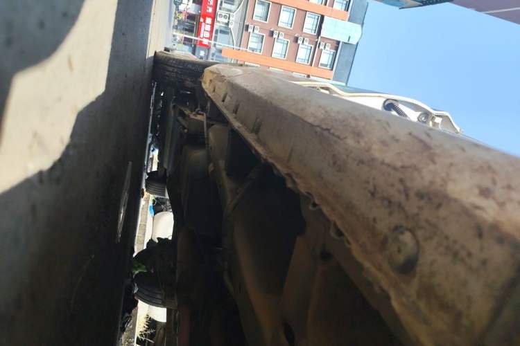 Used Wuling Hongguang 2018 1.5L S Comfort Model L2B Chassis Front Right